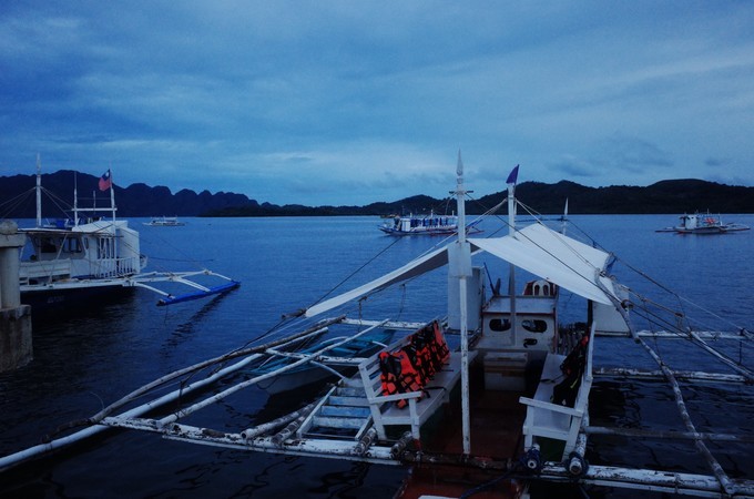 菲律宾科隆镇小岛潜水美食旅游攻略之码头