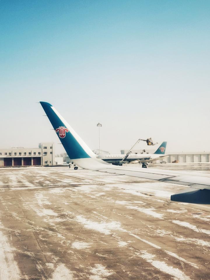 新疆克拉玛依超实用美食摄影旅游攻略之克拉玛依机场